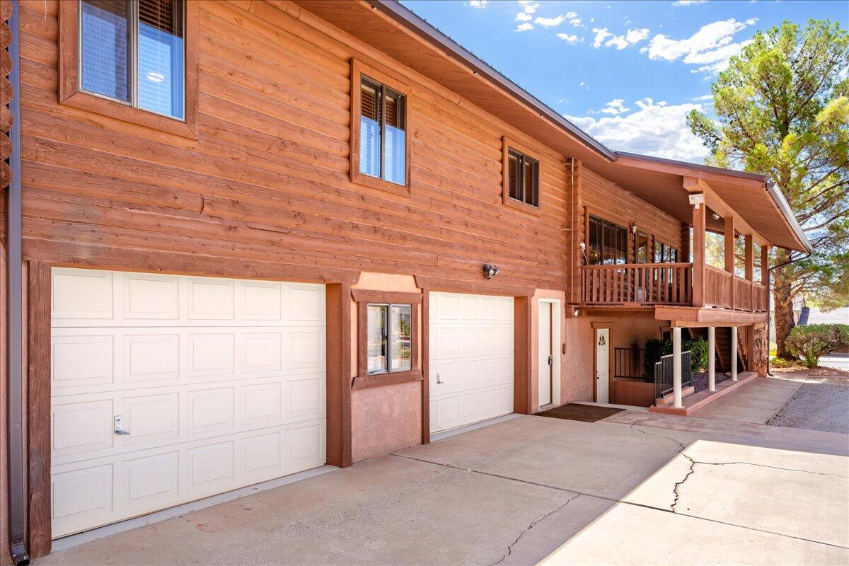 CIRCLE CLIFF - Residential