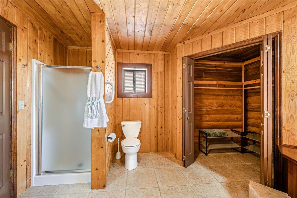 CIRCLE CLIFF - Residential