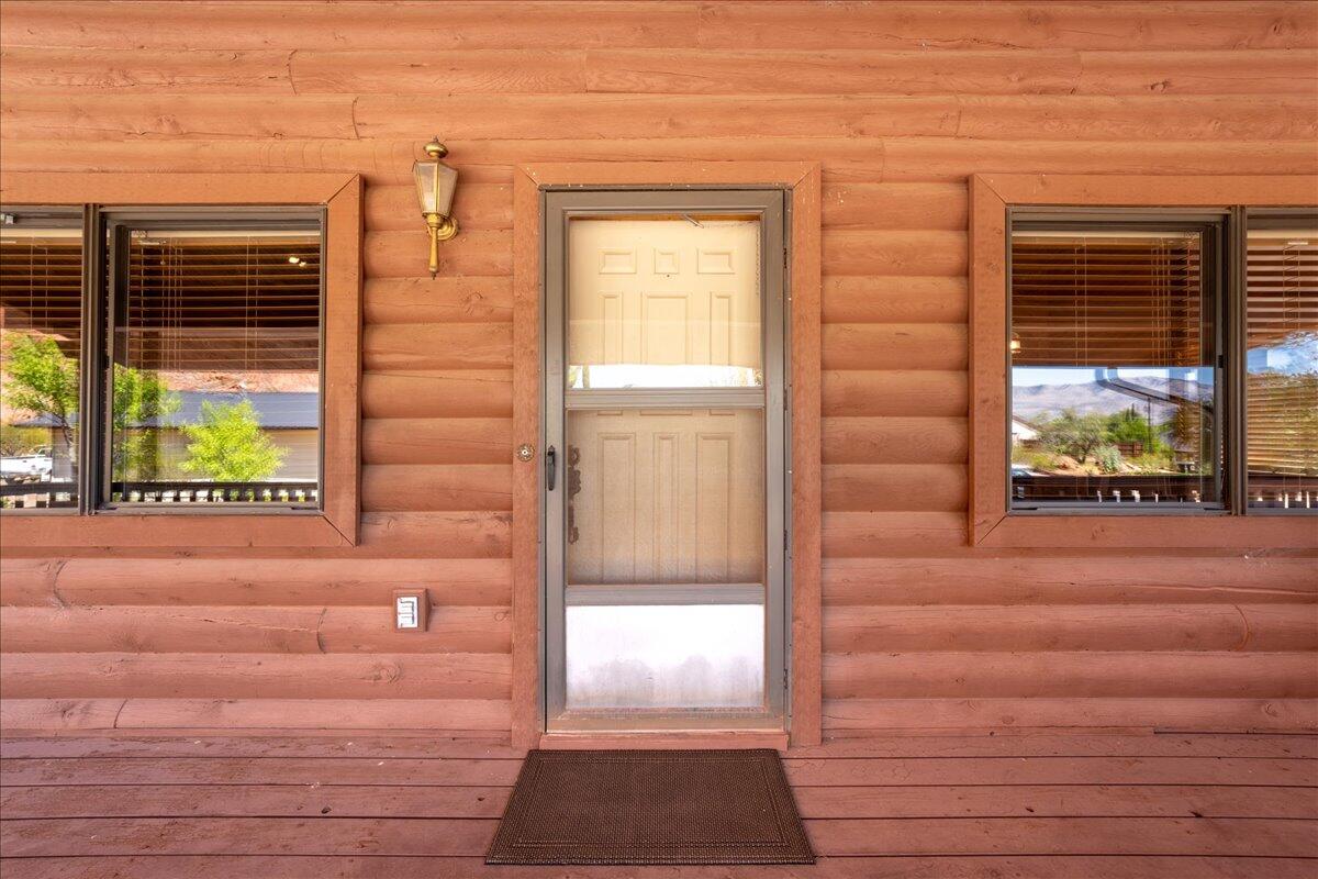 CIRCLE CLIFF - Residential