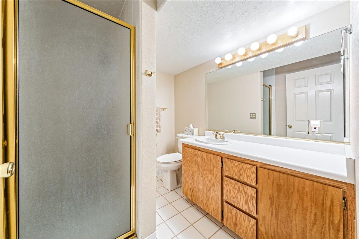 CIRCLE CLIFF - Residential