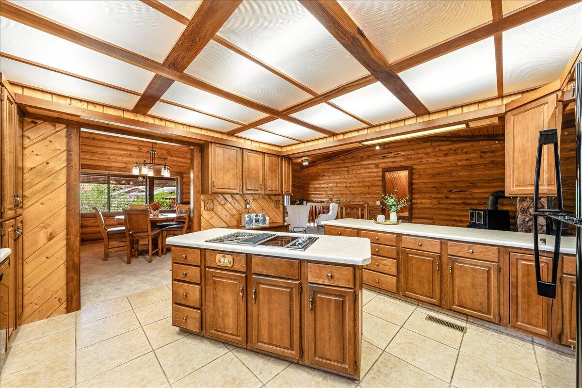 CIRCLE CLIFF - Residential