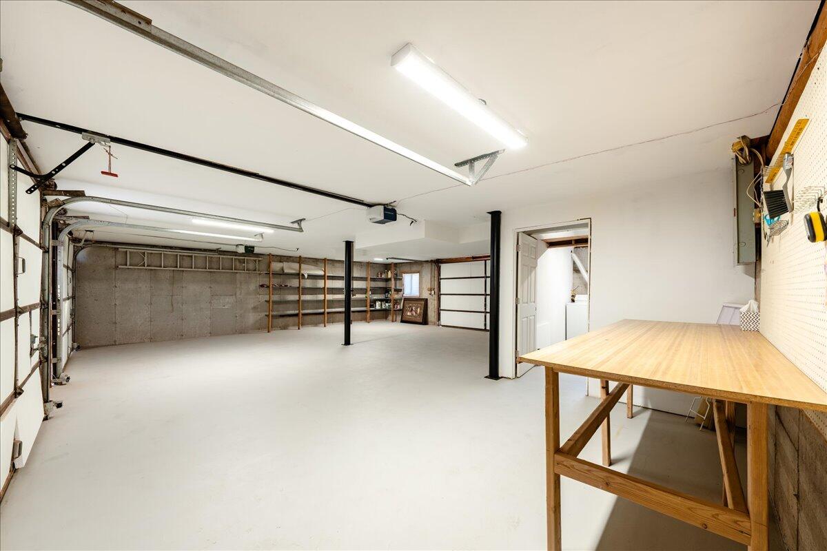 CIRCLE CLIFF - Residential