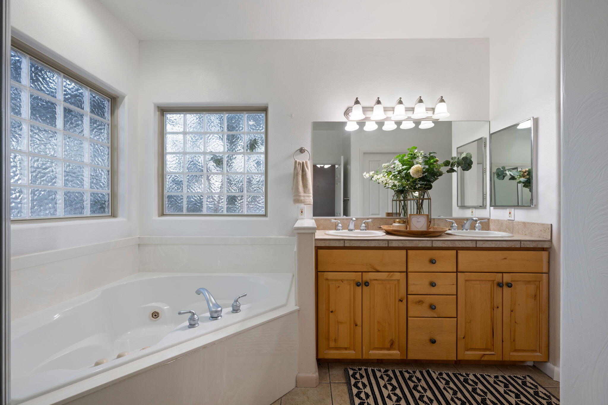 RIVER CREST TOWNHOMES - Residential