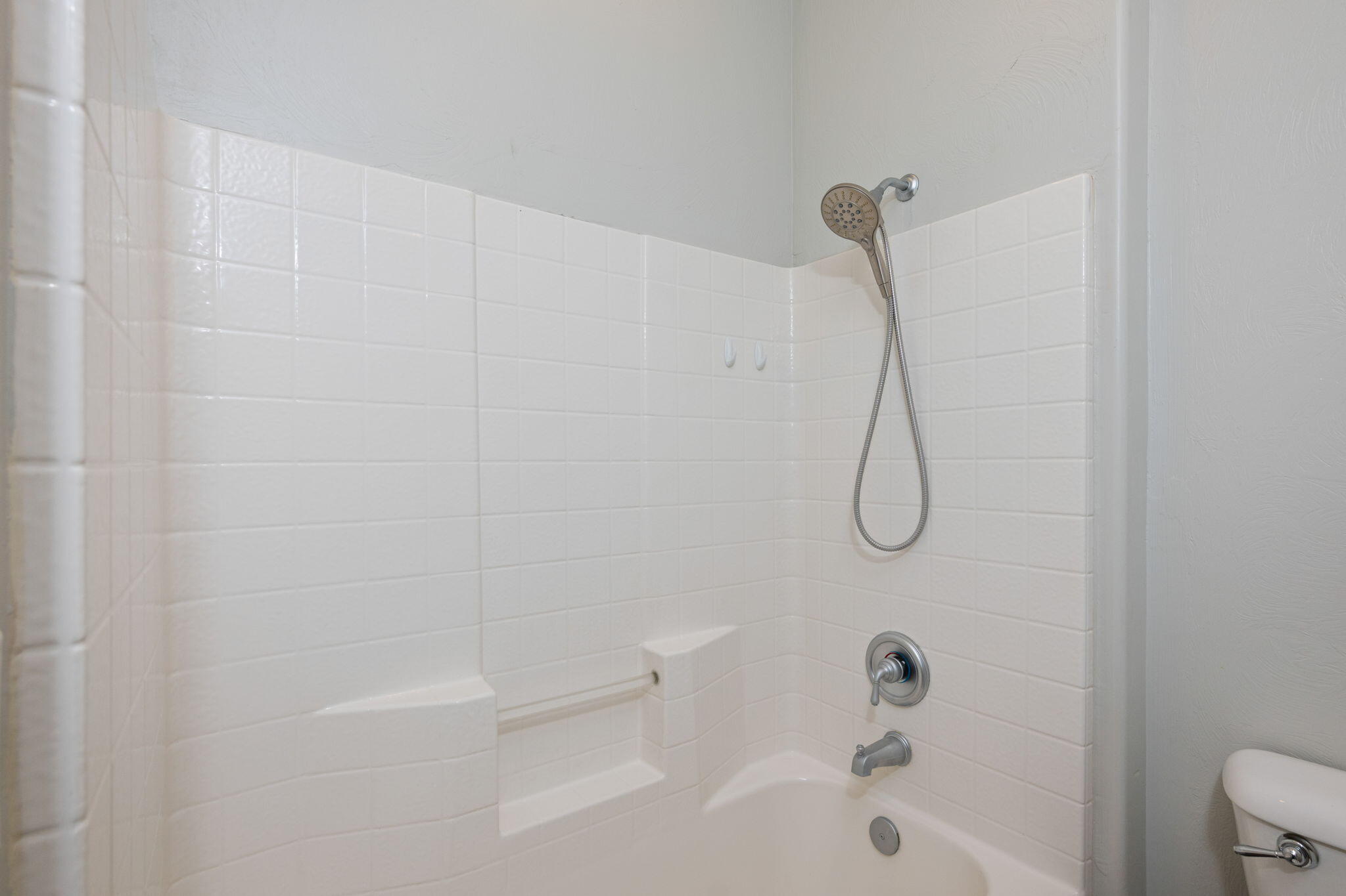 RIVER CREST TOWNHOMES - Residential