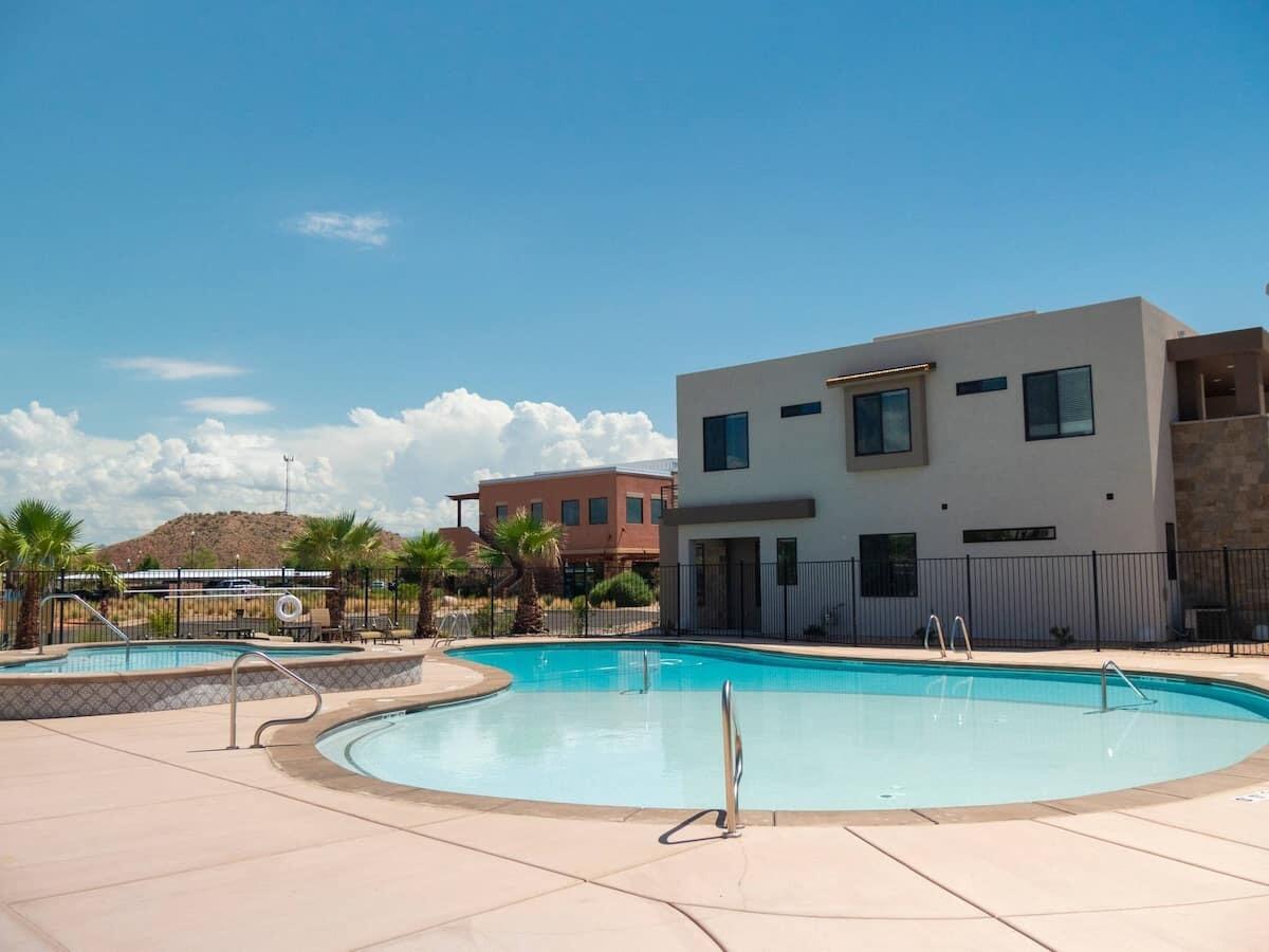 TOWN CENTER AT CORAL CANYON - Residential