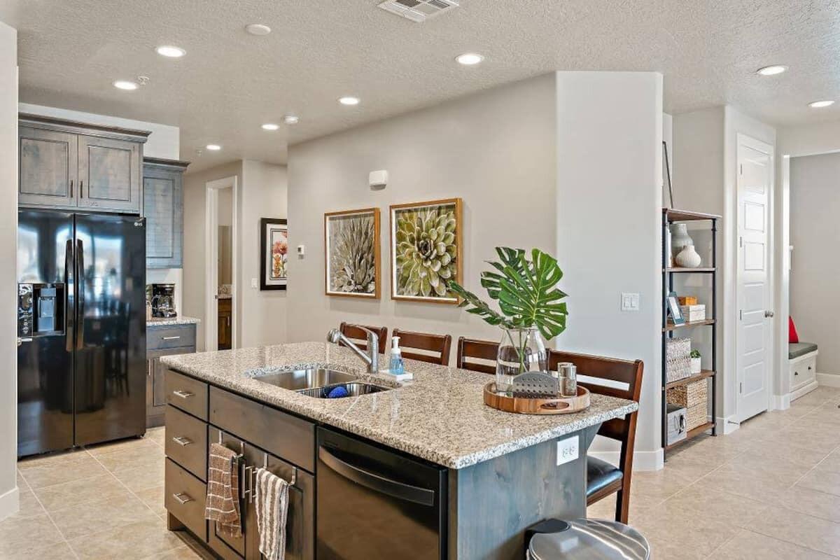 TOWN CENTER AT CORAL CANYON - Residential