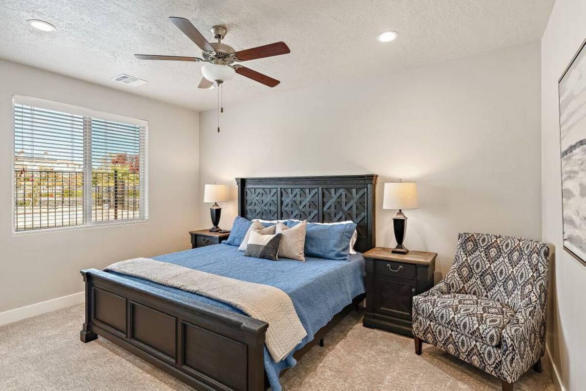 TOWN CENTER AT CORAL CANYON - Residential