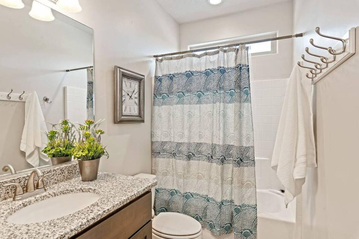 TOWN CENTER AT CORAL CANYON - Residential