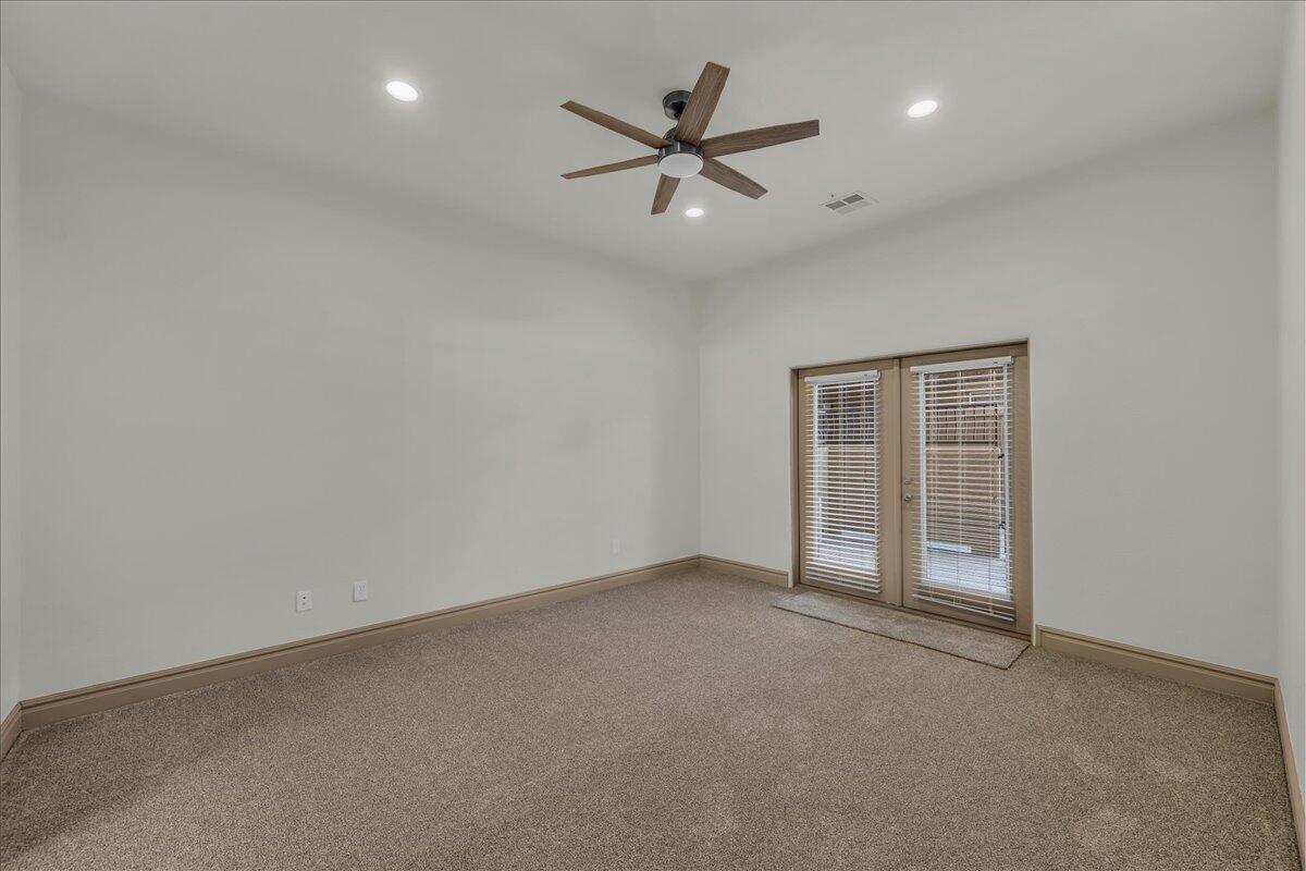 BELLA TERRAZZA AT SUNBROOK - Residential