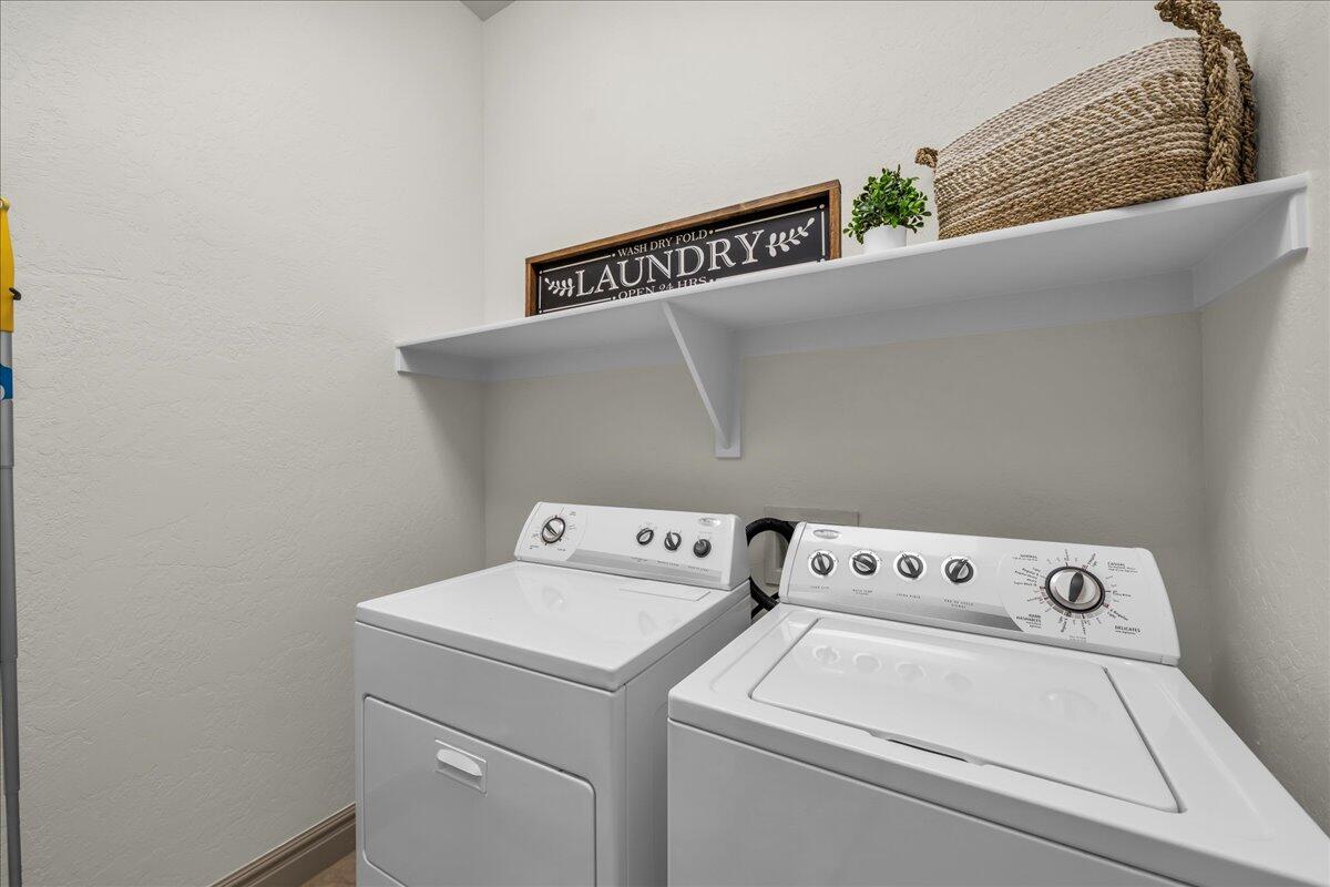 BELLA TERRAZZA AT SUNBROOK - Residential