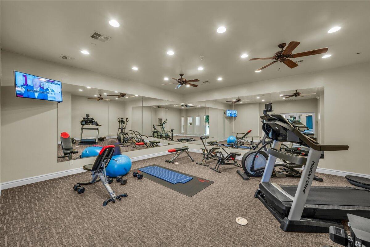 BELLA TERRAZZA AT SUNBROOK - Residential