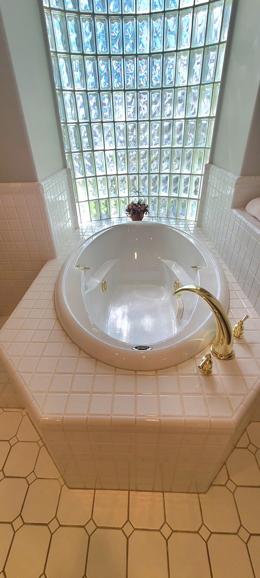 St George, Utah 84770, United States, 3 Bedrooms Bedrooms, ,4 BathroomsBathrooms,Residential,Active,47292