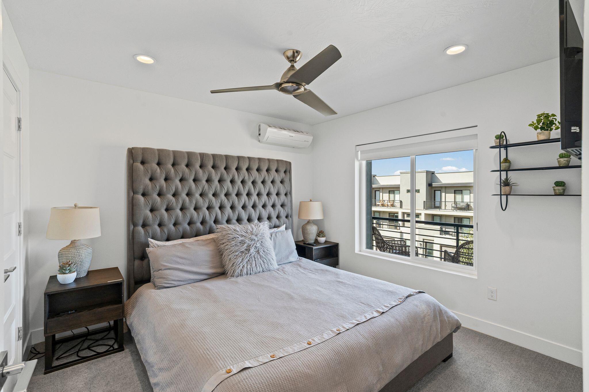 VUE AT GREEN VALLEY - Residential