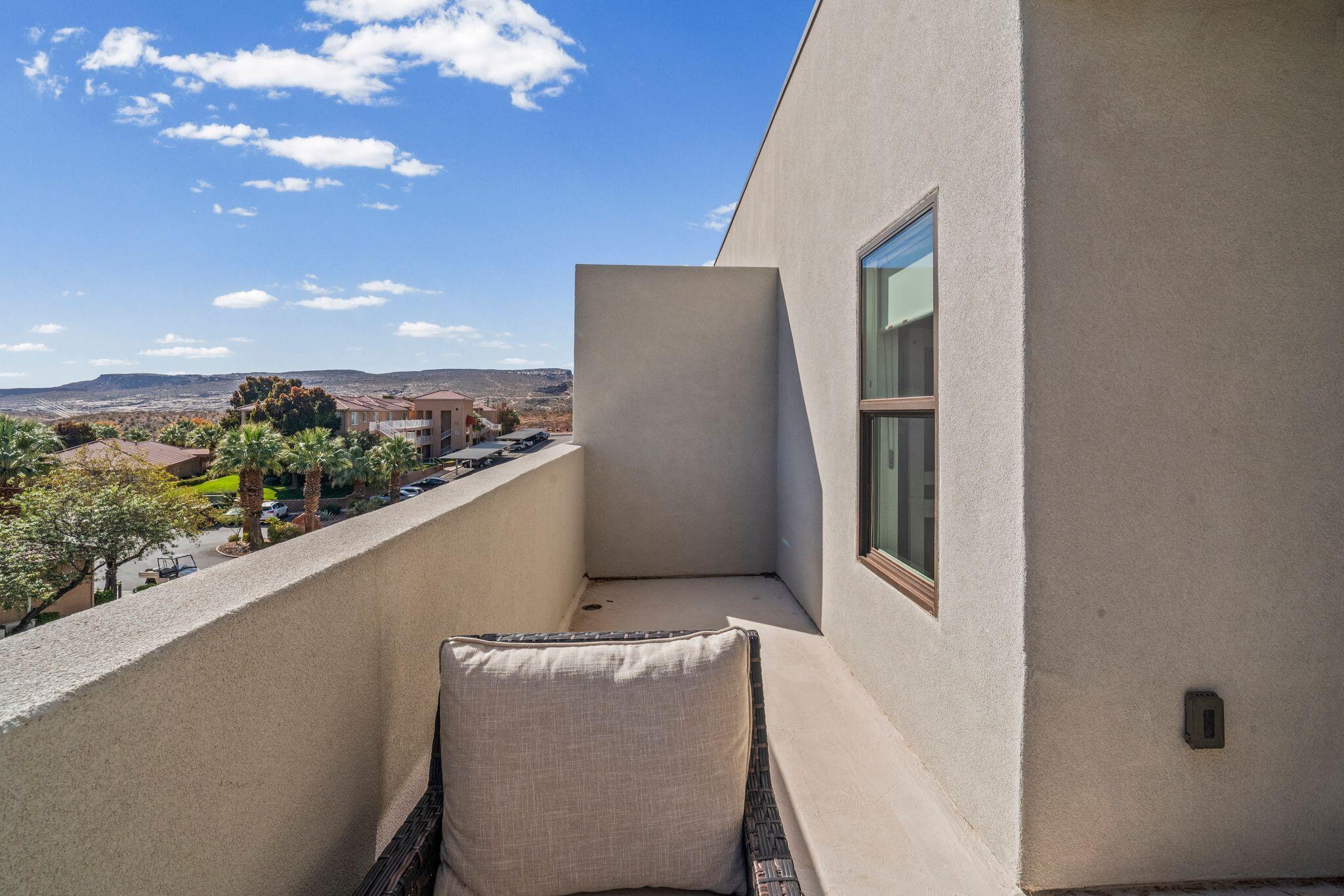 VUE AT GREEN VALLEY - Residential