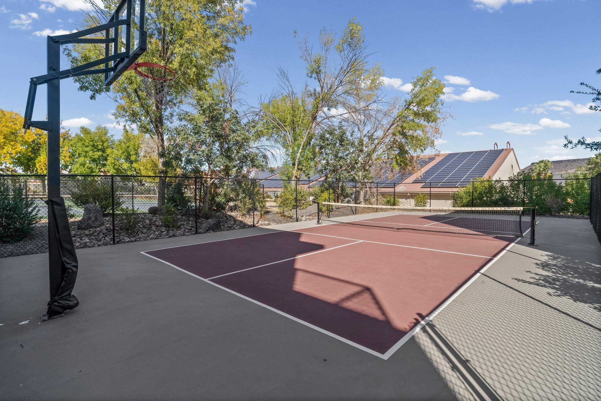 VUE AT GREEN VALLEY - Residential