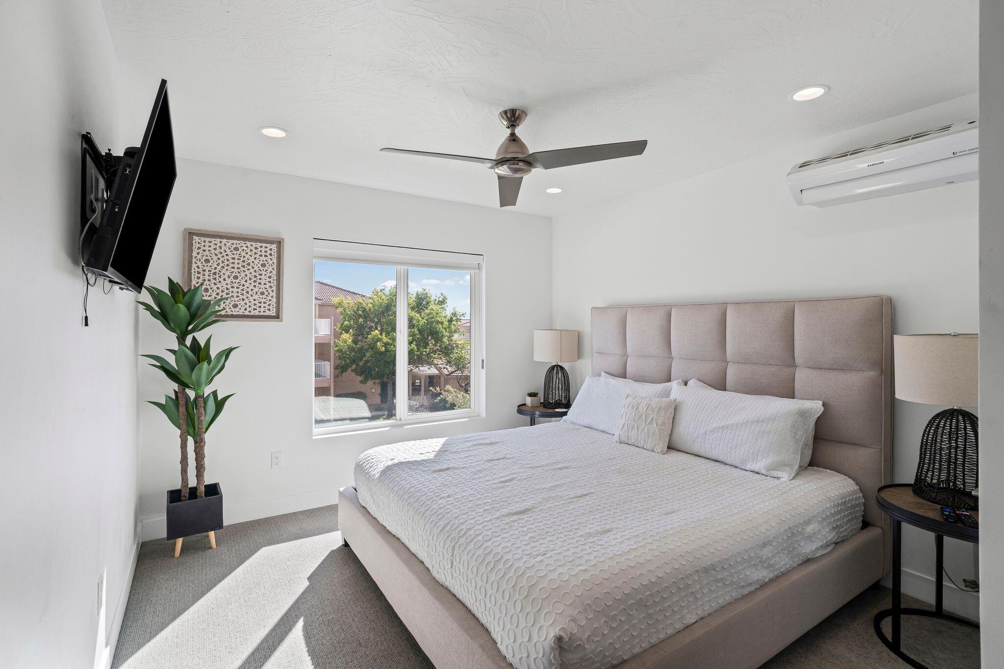 VUE AT GREEN VALLEY - Residential