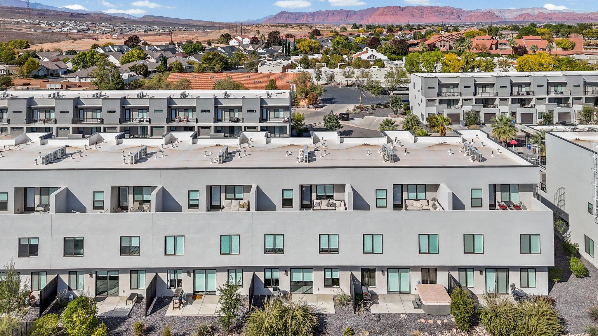 VUE AT GREEN VALLEY - Residential