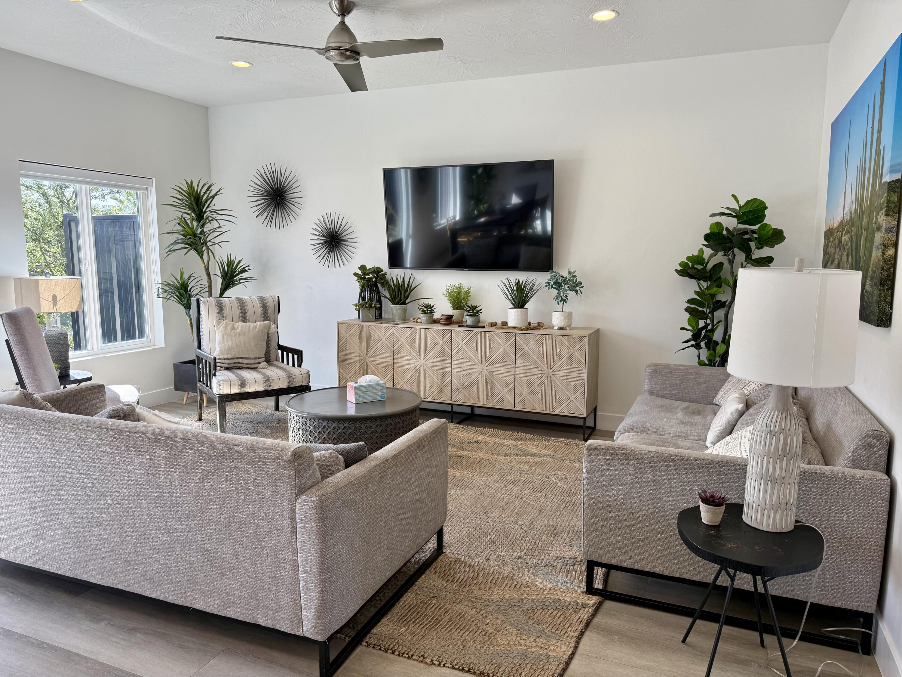 VUE AT GREEN VALLEY - Residential