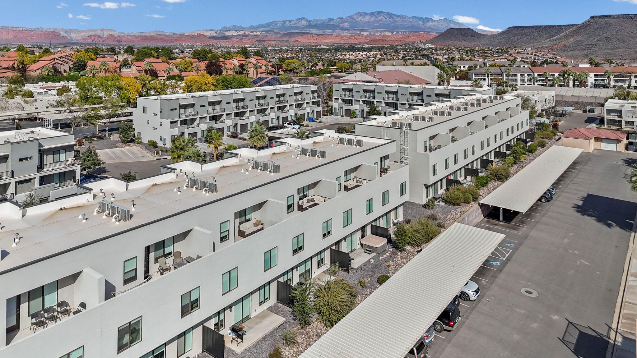 VUE AT GREEN VALLEY - Residential