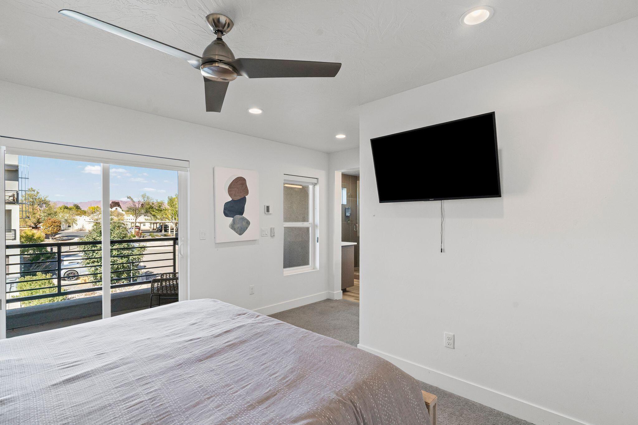 VUE AT GREEN VALLEY - Residential