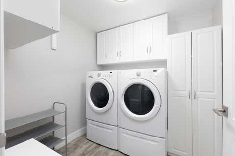 Tiny photo for 45 Cottonwood LN, Hurricane, UT 84737 (MLS # 26-274935)