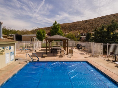 Tiny photo for 45 Cottonwood LN, Hurricane, UT 84737 (MLS # 26-274935)