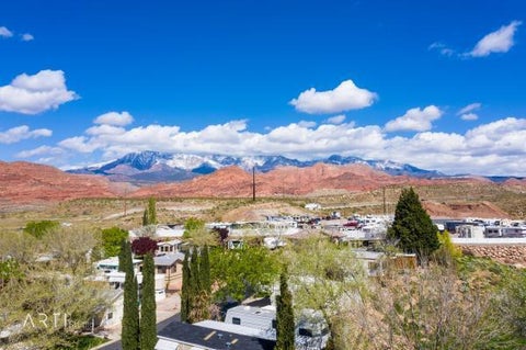 Tiny photo for 45 Cottonwood LN, Hurricane, UT 84737 (MLS # 26-274935)