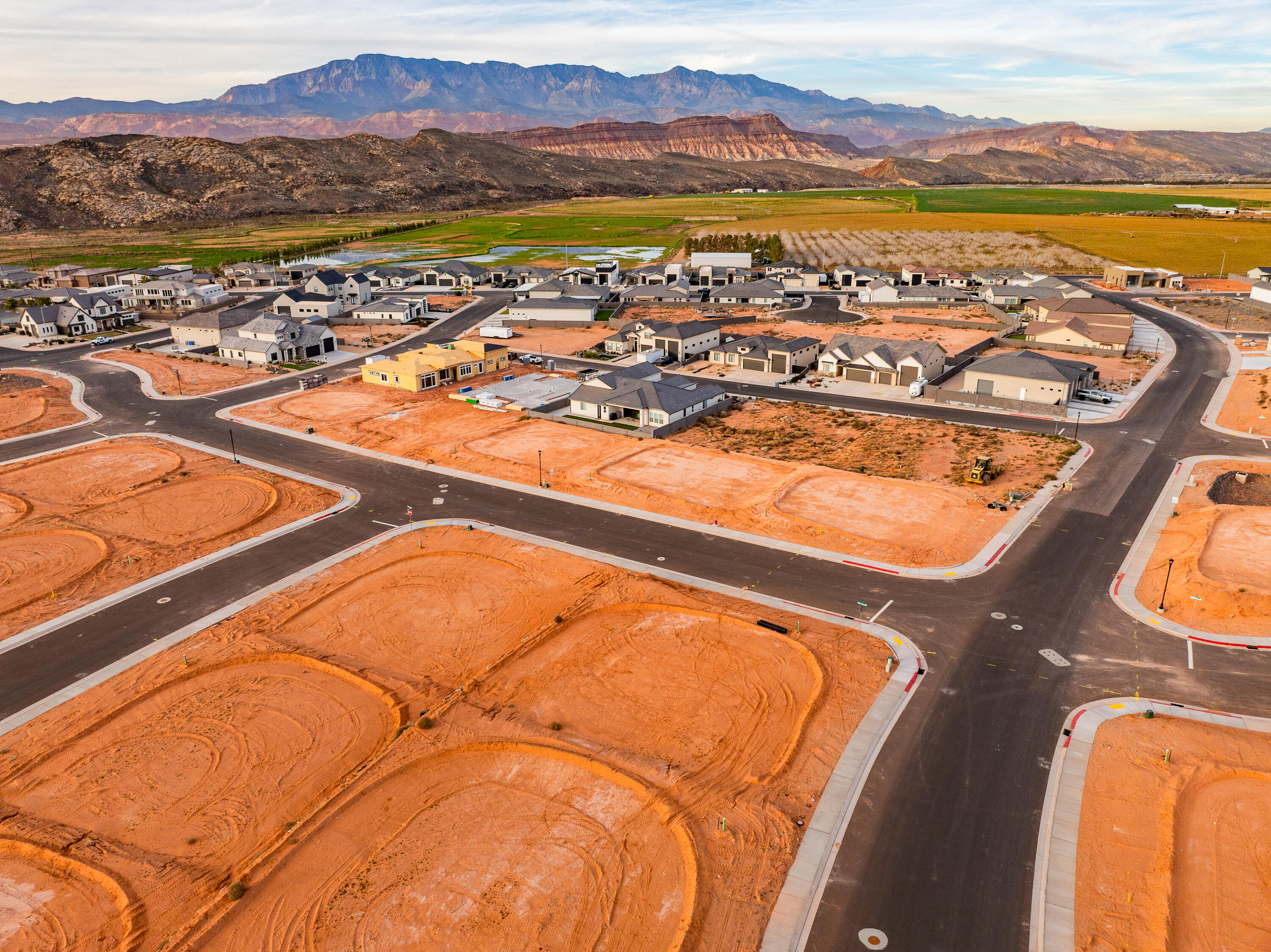 SAND HOLLOW VILLAGE - Land