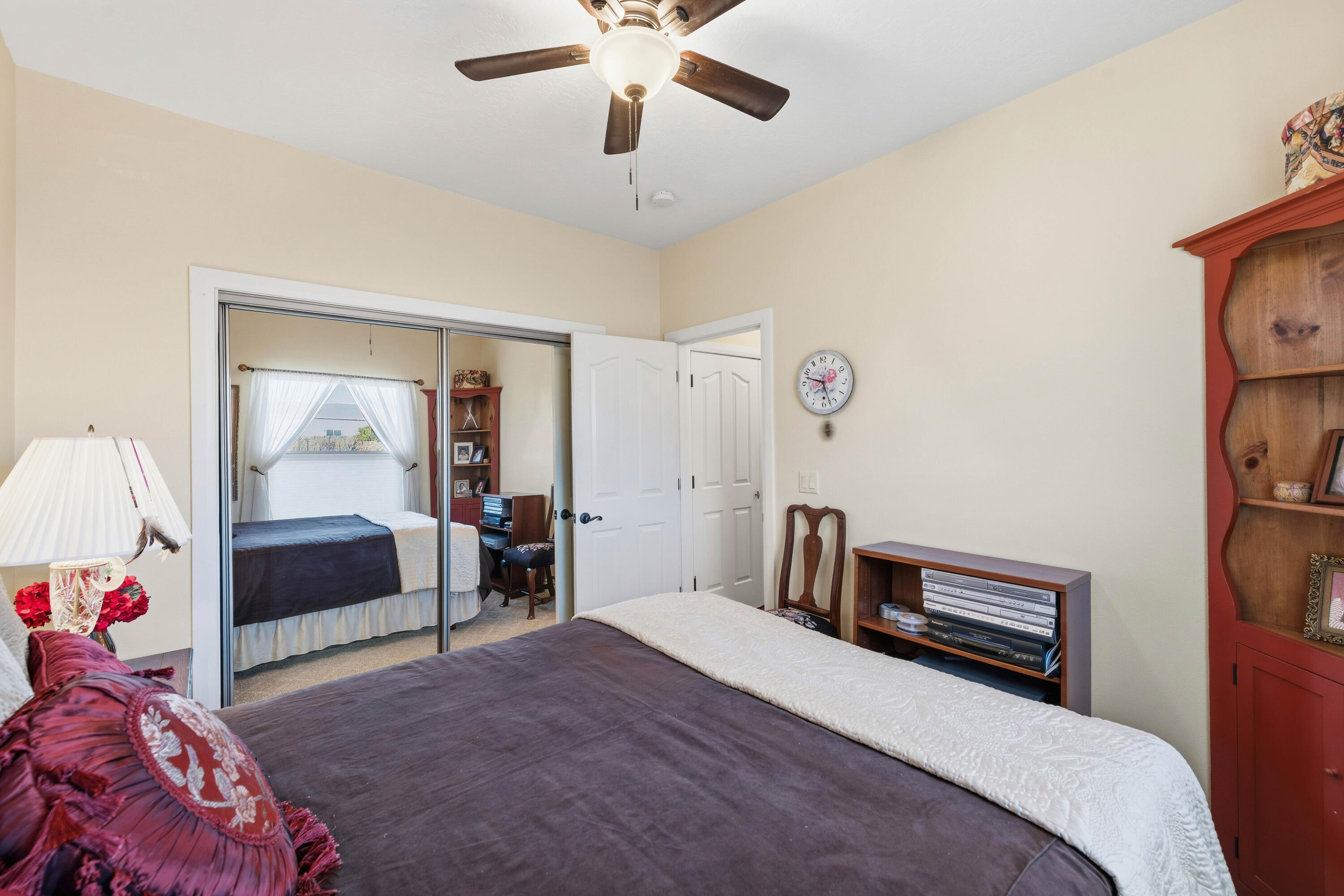 ALMOND HEIGHTS PARK - Residential