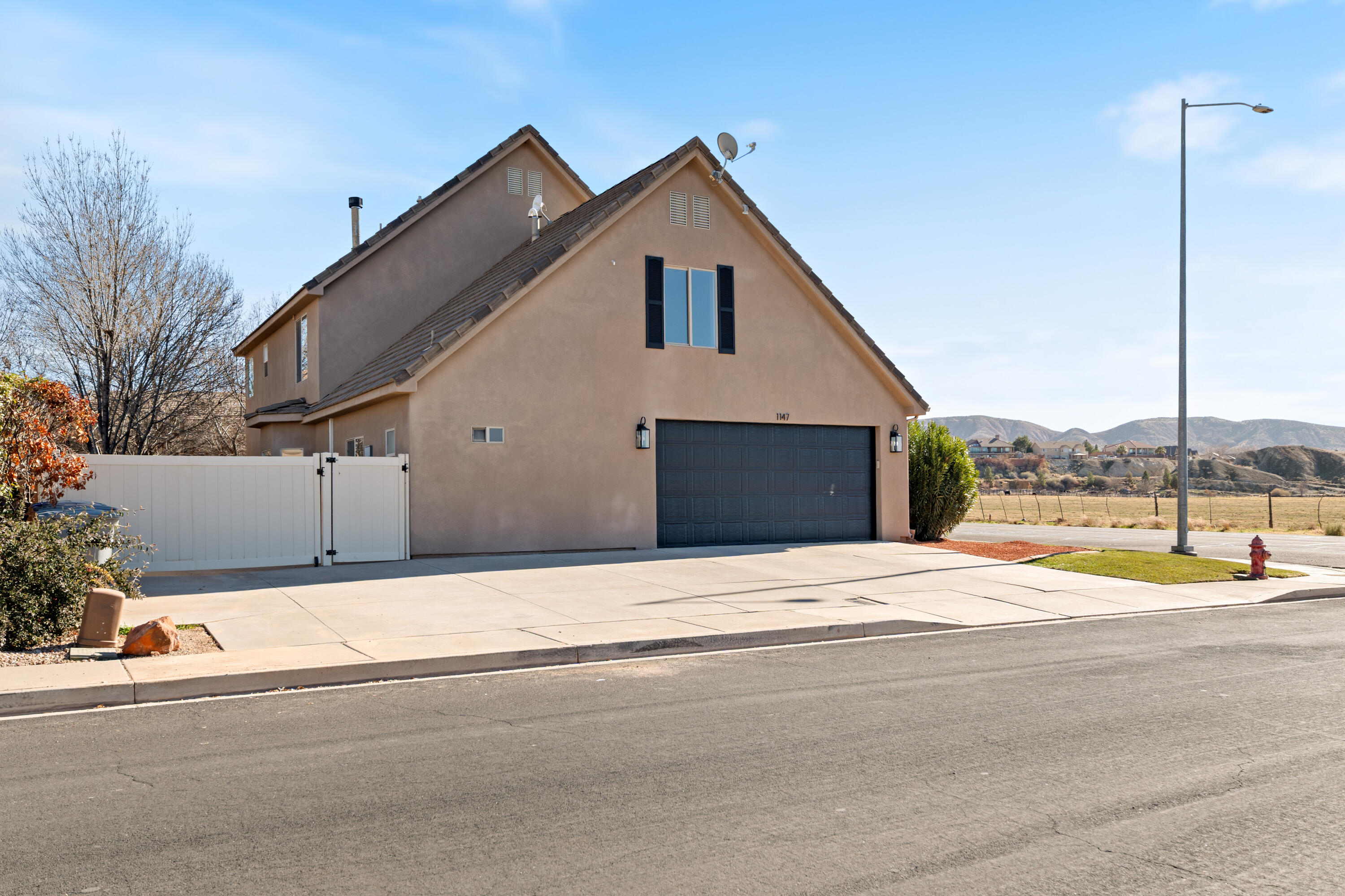 MESA SHADOW - Residential