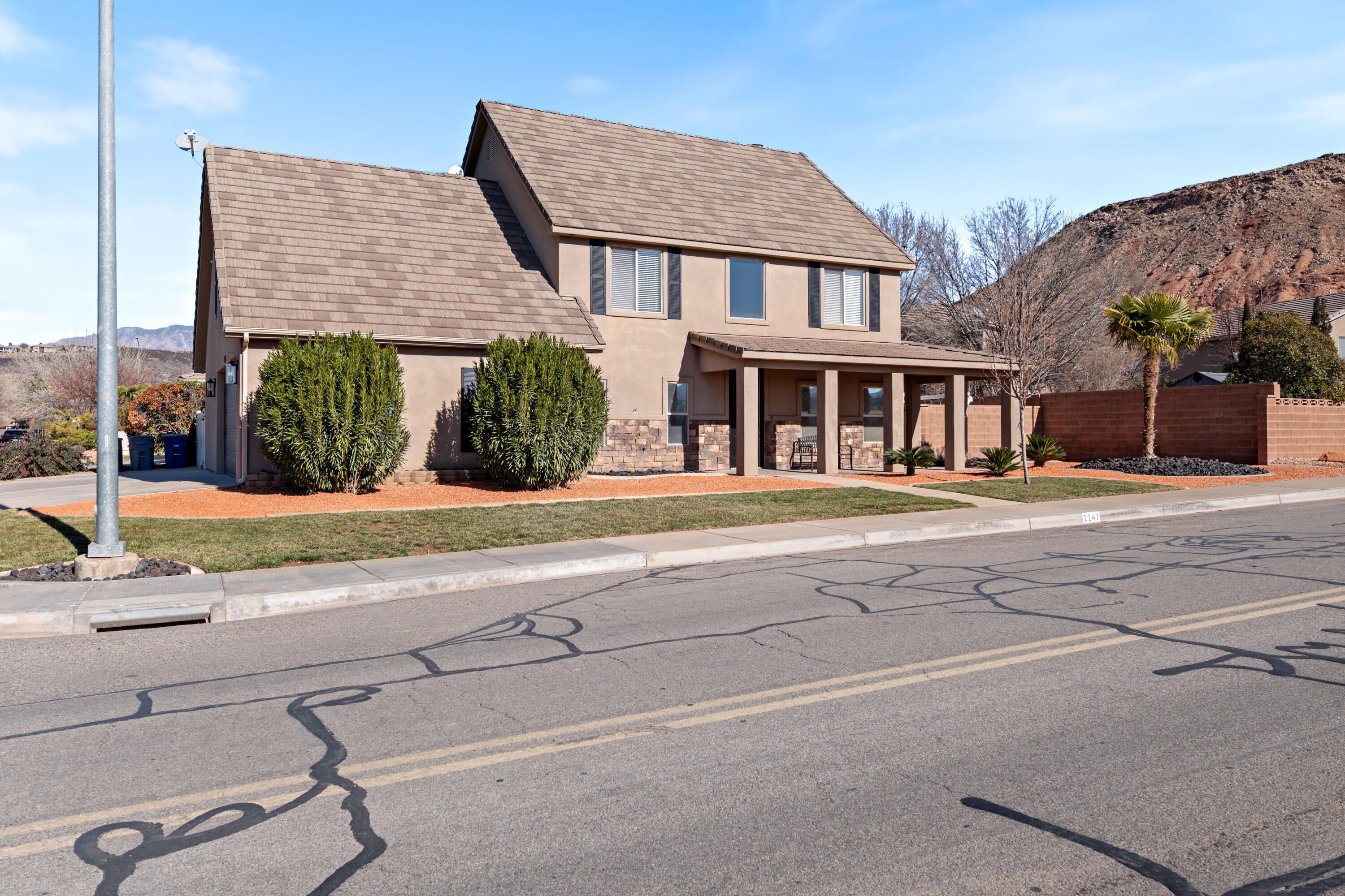 MESA SHADOW - Residential