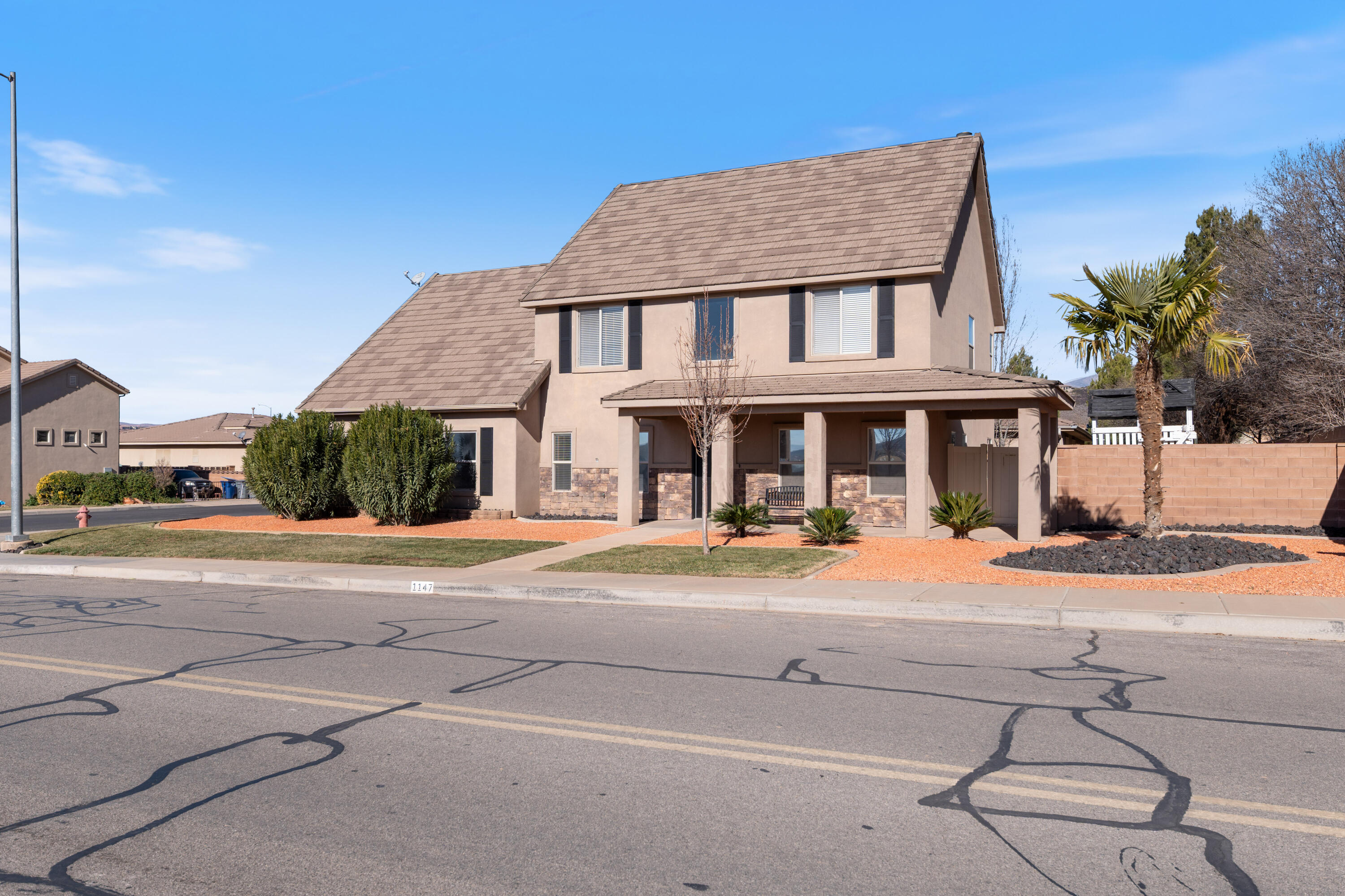 MESA SHADOW - Residential