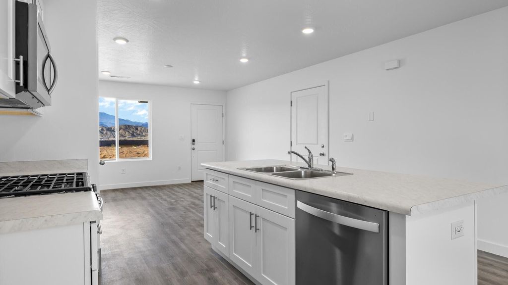 Photo of 1583 S Fins Rd 4179 #4179, Washington, UT 84780 (MLS # 26-271715)