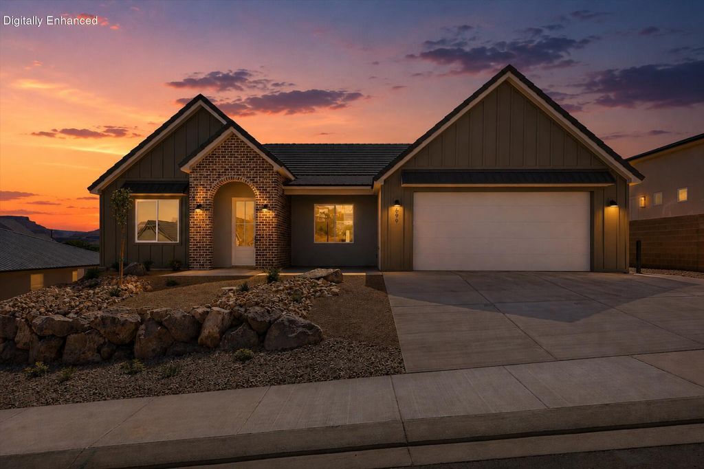 Photo of 699 S 1220 W, Hurricane, UT 84737 (MLS # 26-273699)