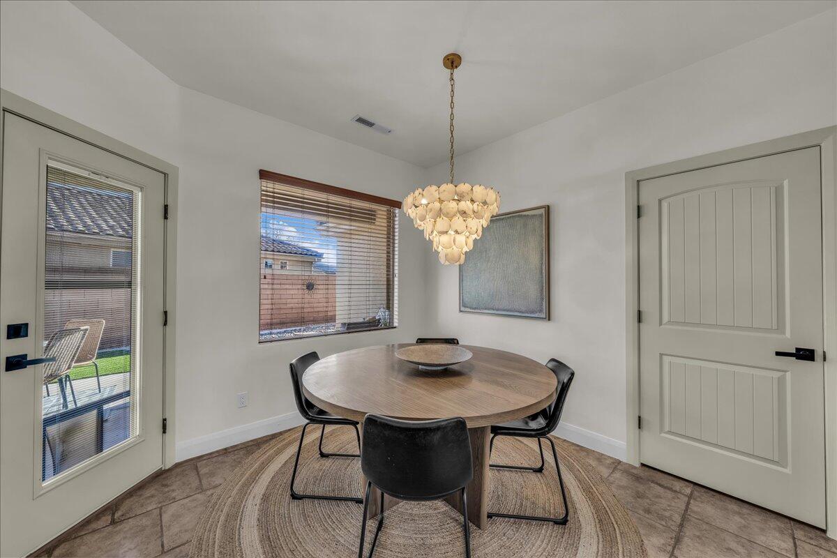 SUMMERFIELD LANE - Residential