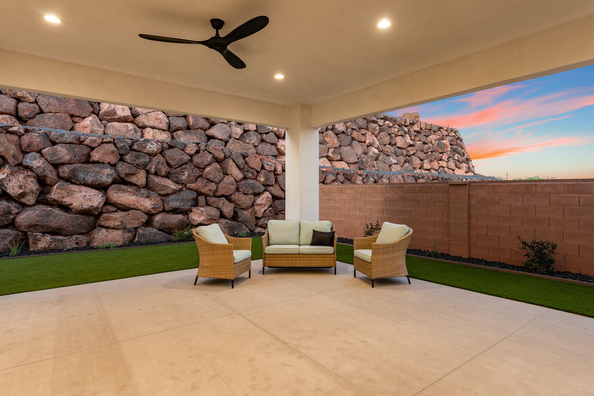 ESTATES AT BURKE SPRINGS - Residential