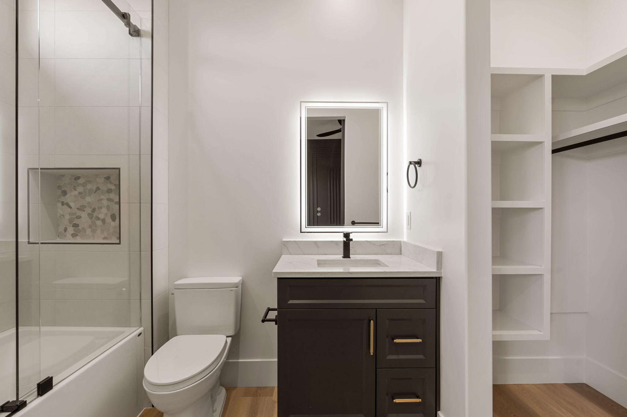 ESTATES AT BURKE SPRINGS - Residential