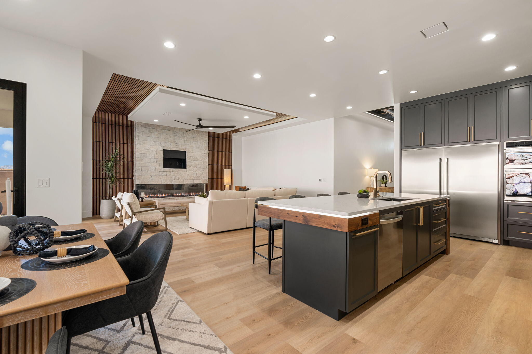 ESTATES AT BURKE SPRINGS - Residential