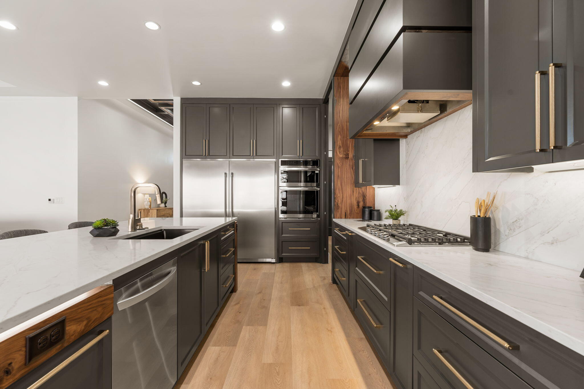 ESTATES AT BURKE SPRINGS - Residential