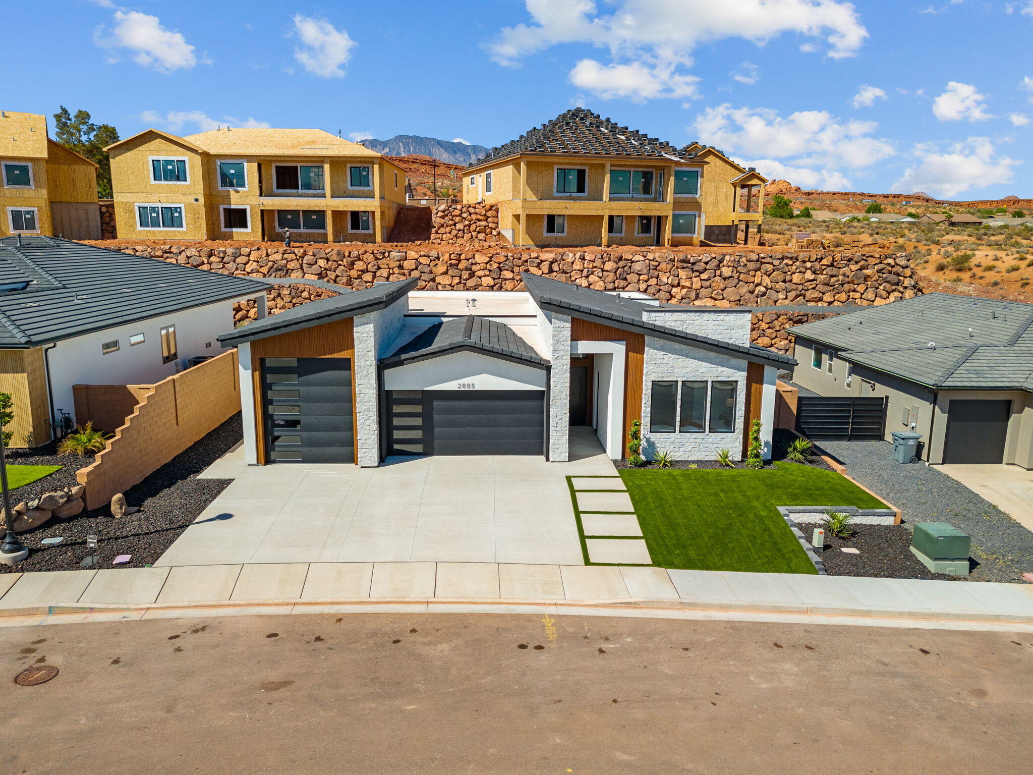 ESTATES AT BURKE SPRINGS - Residential