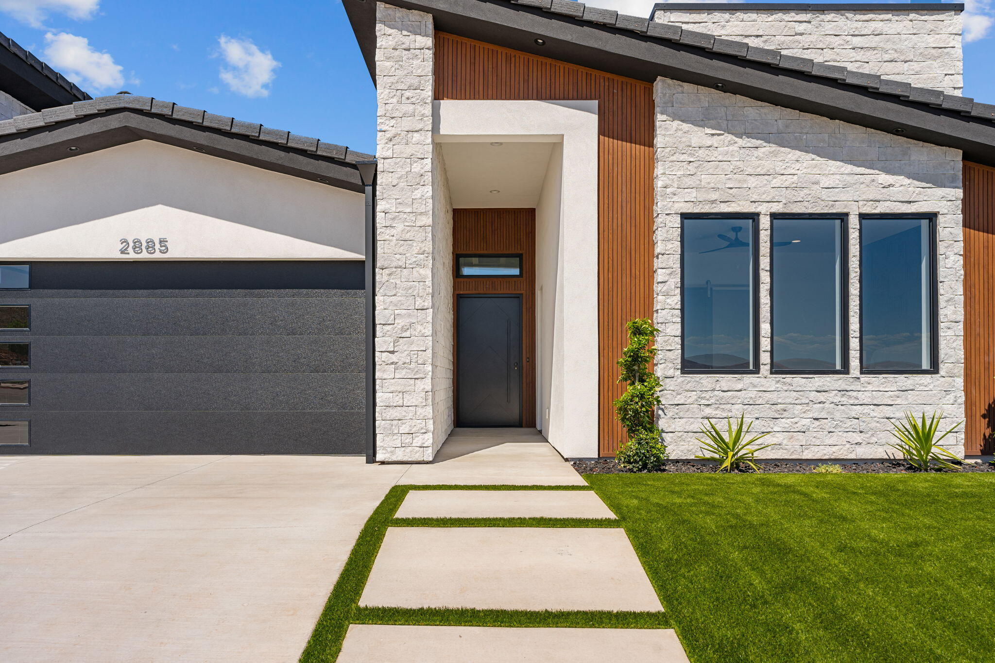 ESTATES AT BURKE SPRINGS - Residential