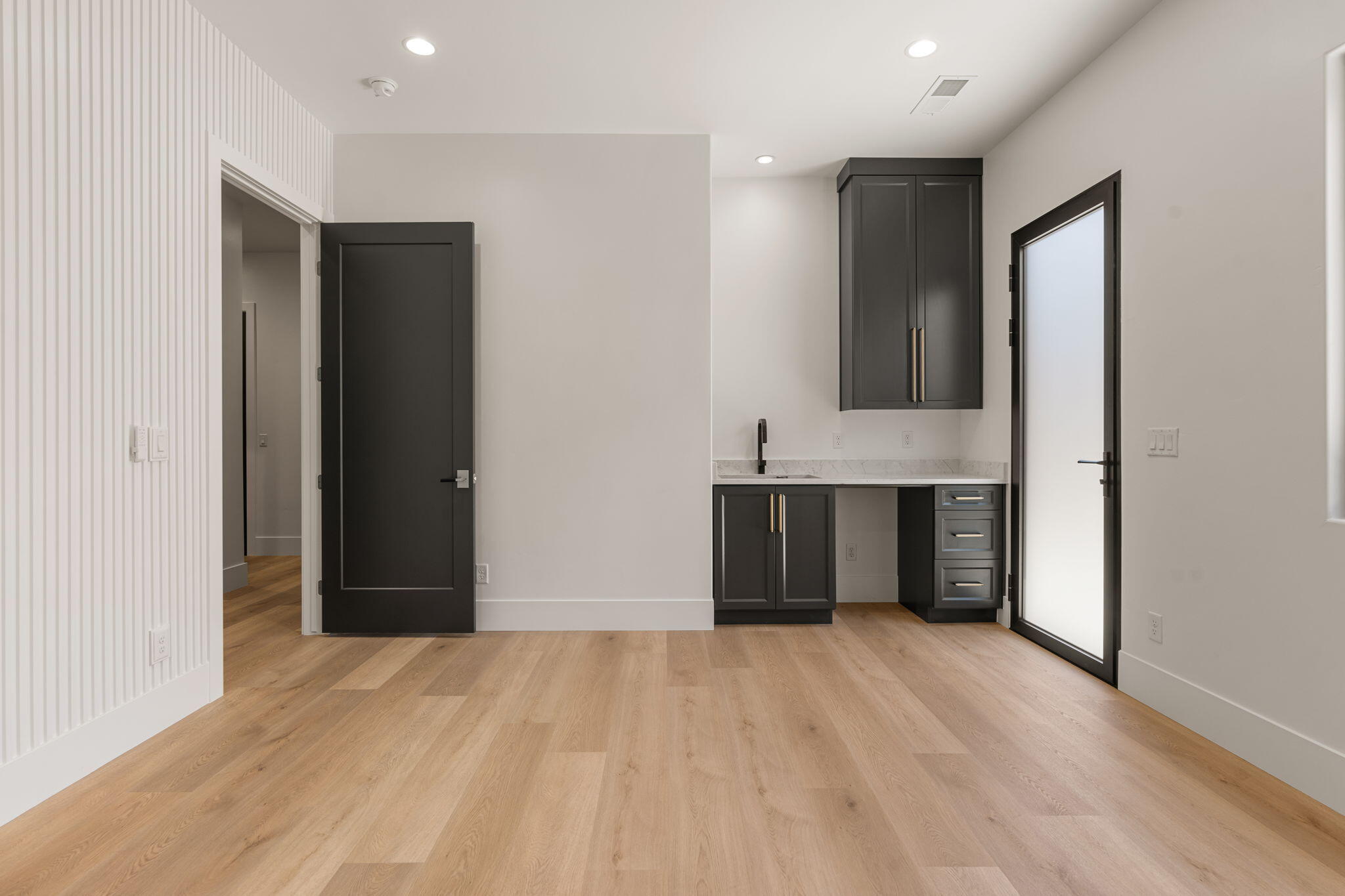 ESTATES AT BURKE SPRINGS - Residential