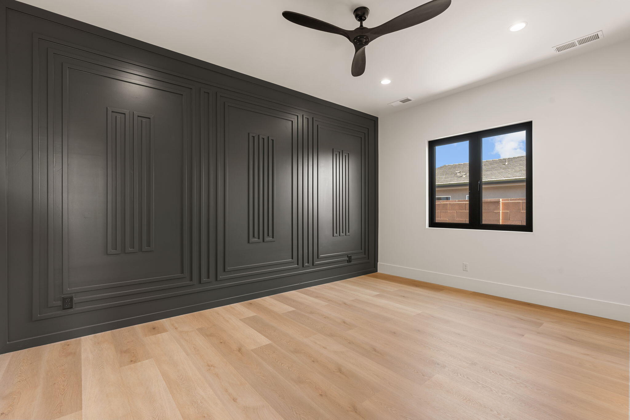 ESTATES AT BURKE SPRINGS - Residential