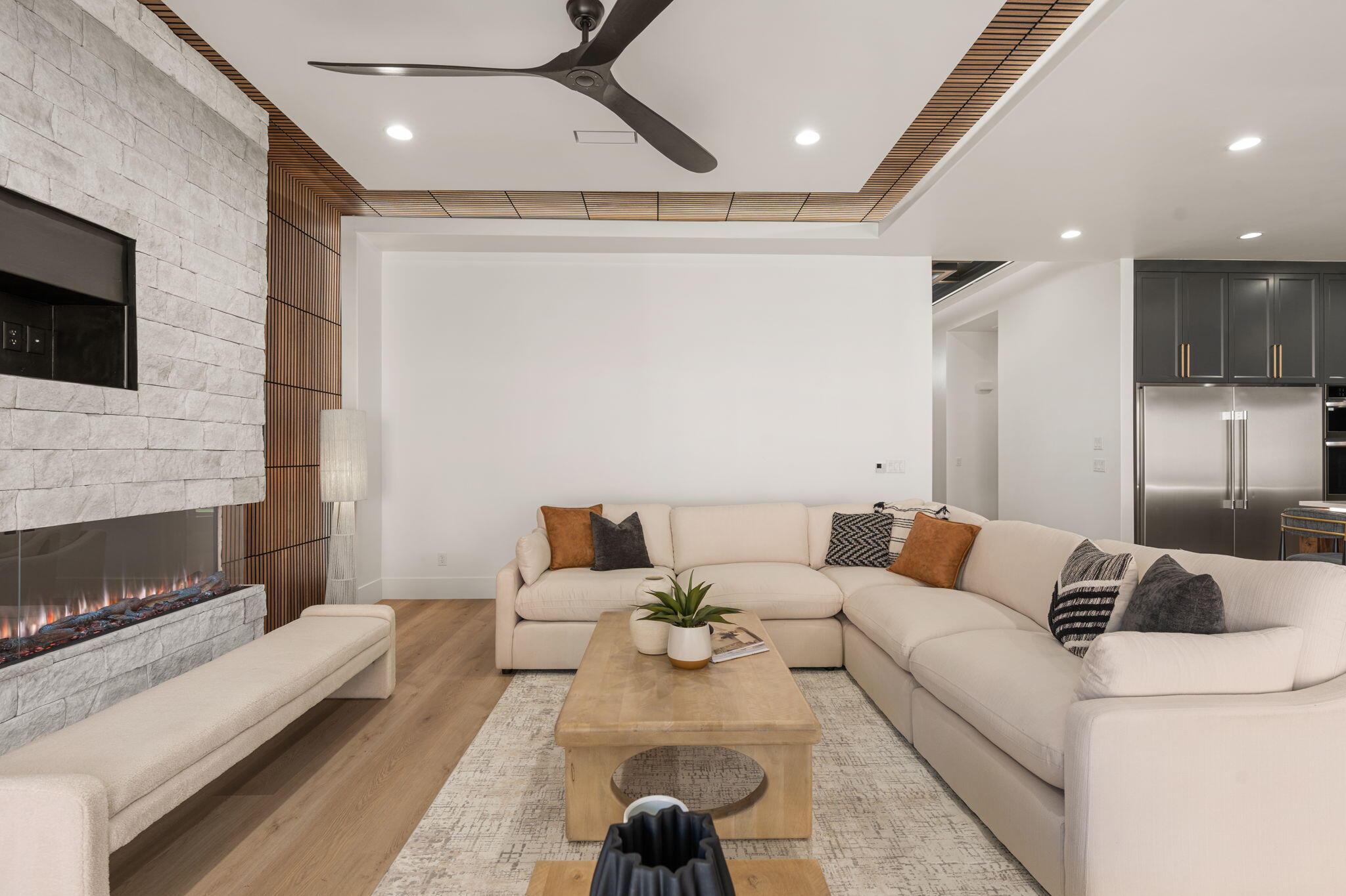 ESTATES AT BURKE SPRINGS - Residential