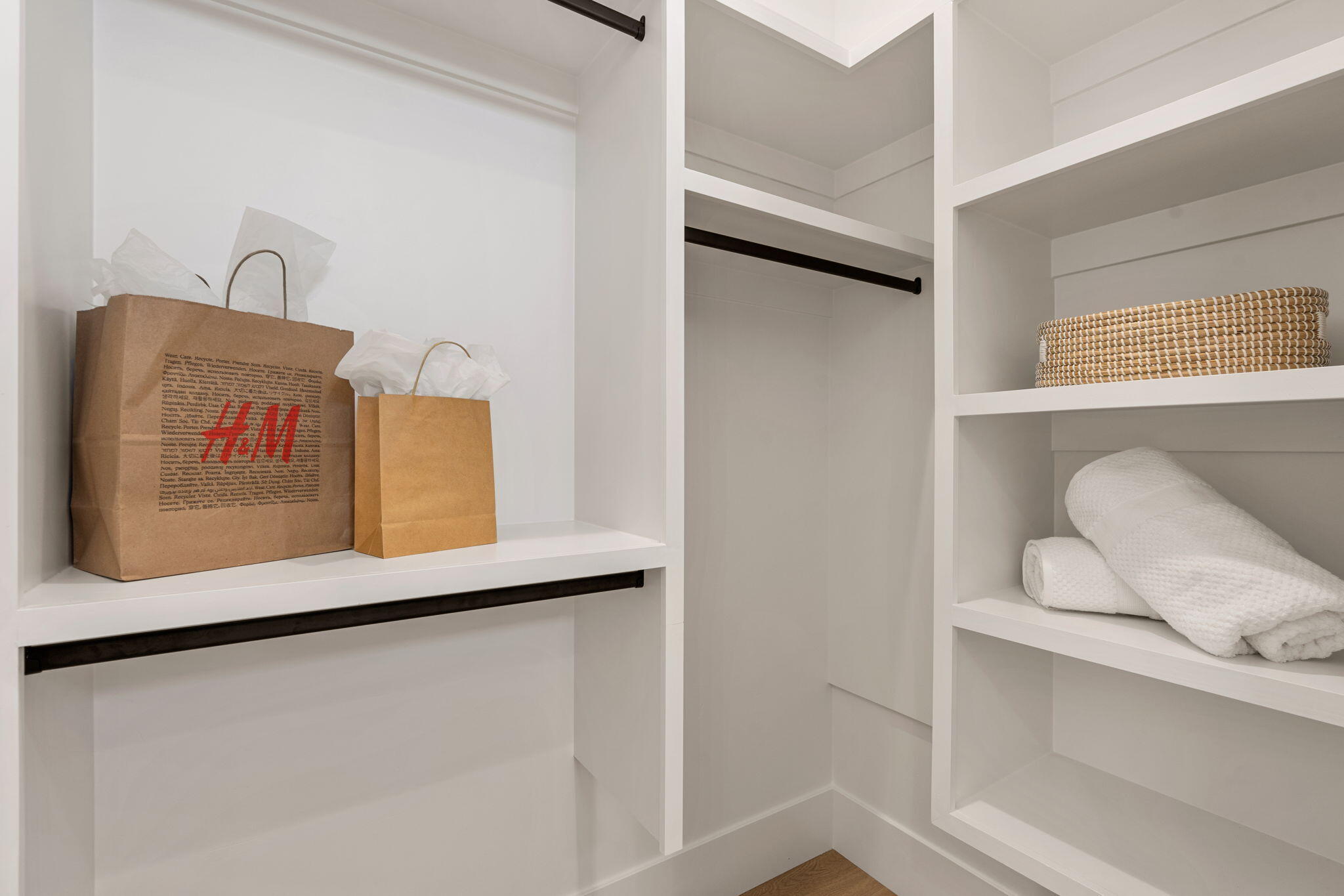 ESTATES AT BURKE SPRINGS - Residential