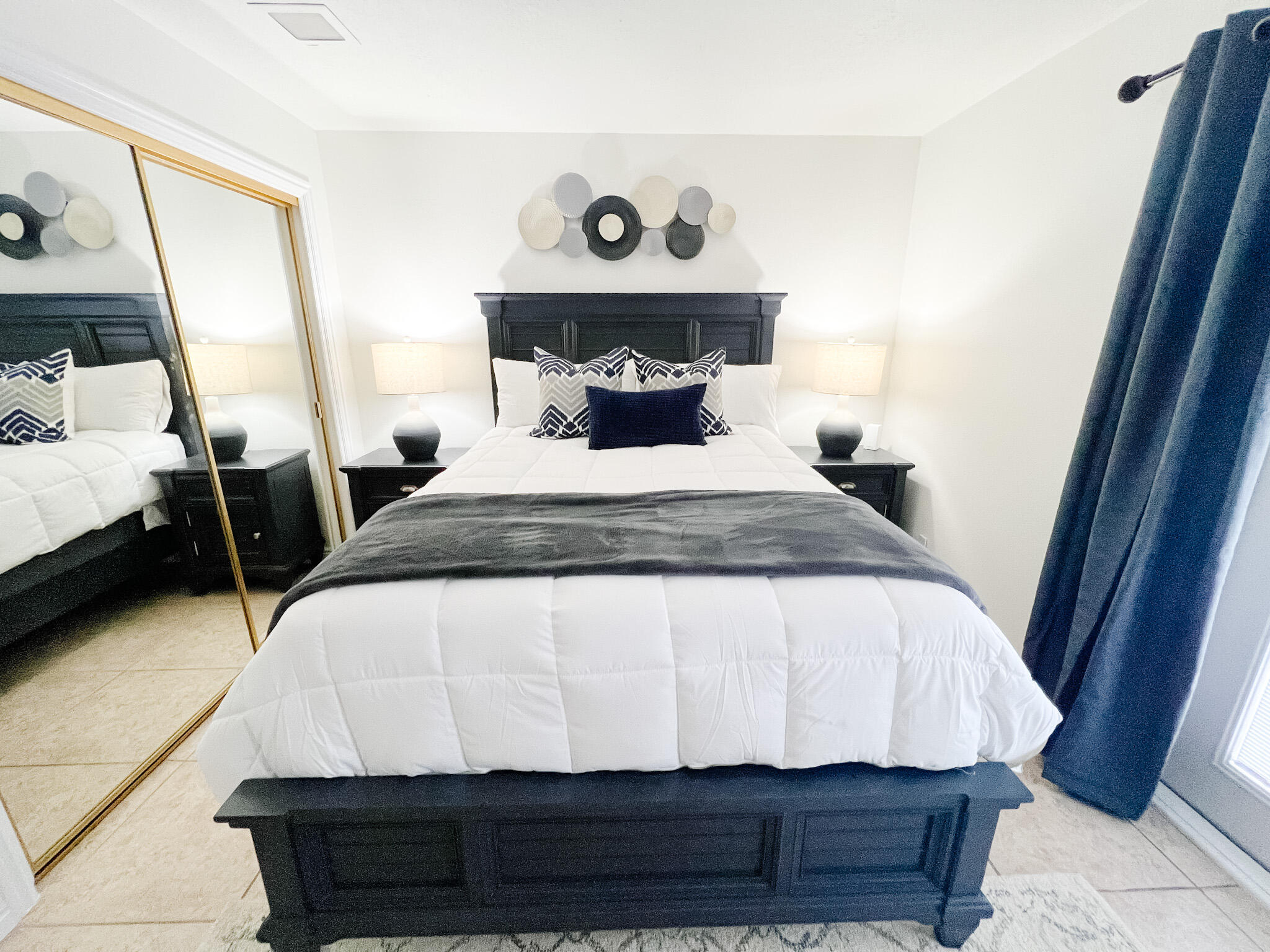 LAS PALMAS RESORT CONDOS - Residential