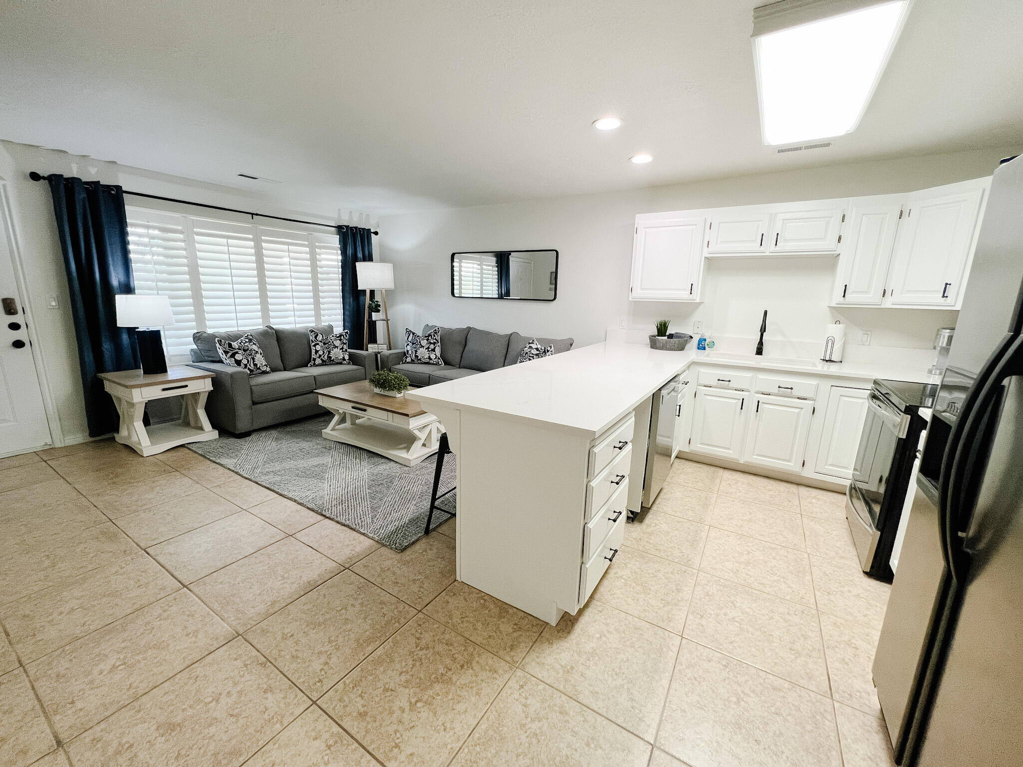 LAS PALMAS RESORT CONDOS - Residential