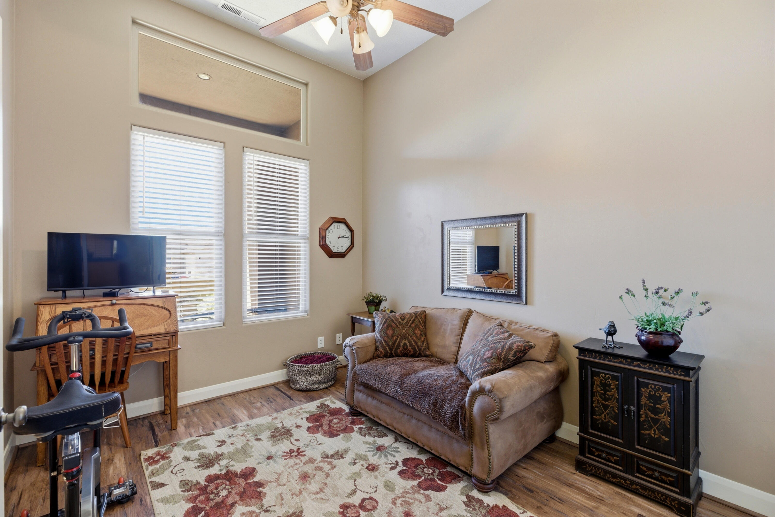 DESERT MEADOWS - Residential