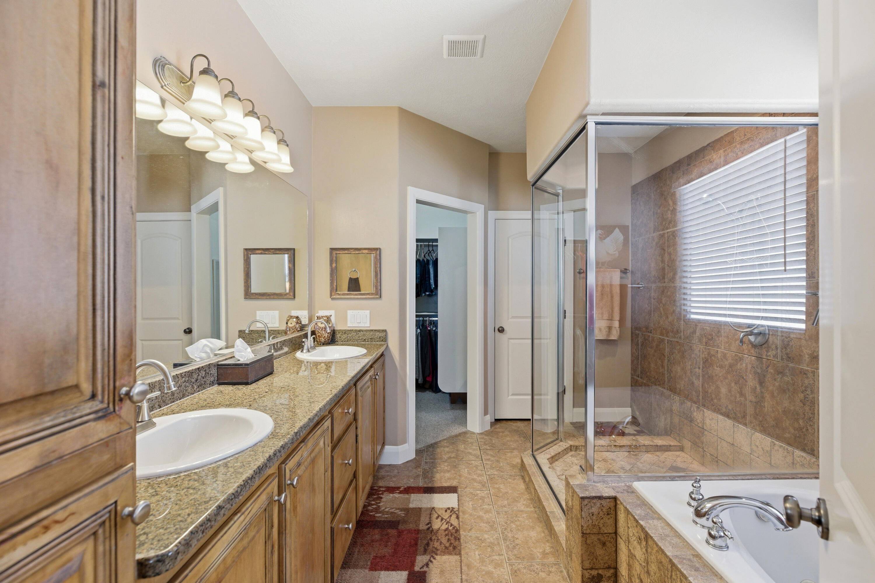 DESERT MEADOWS - Residential