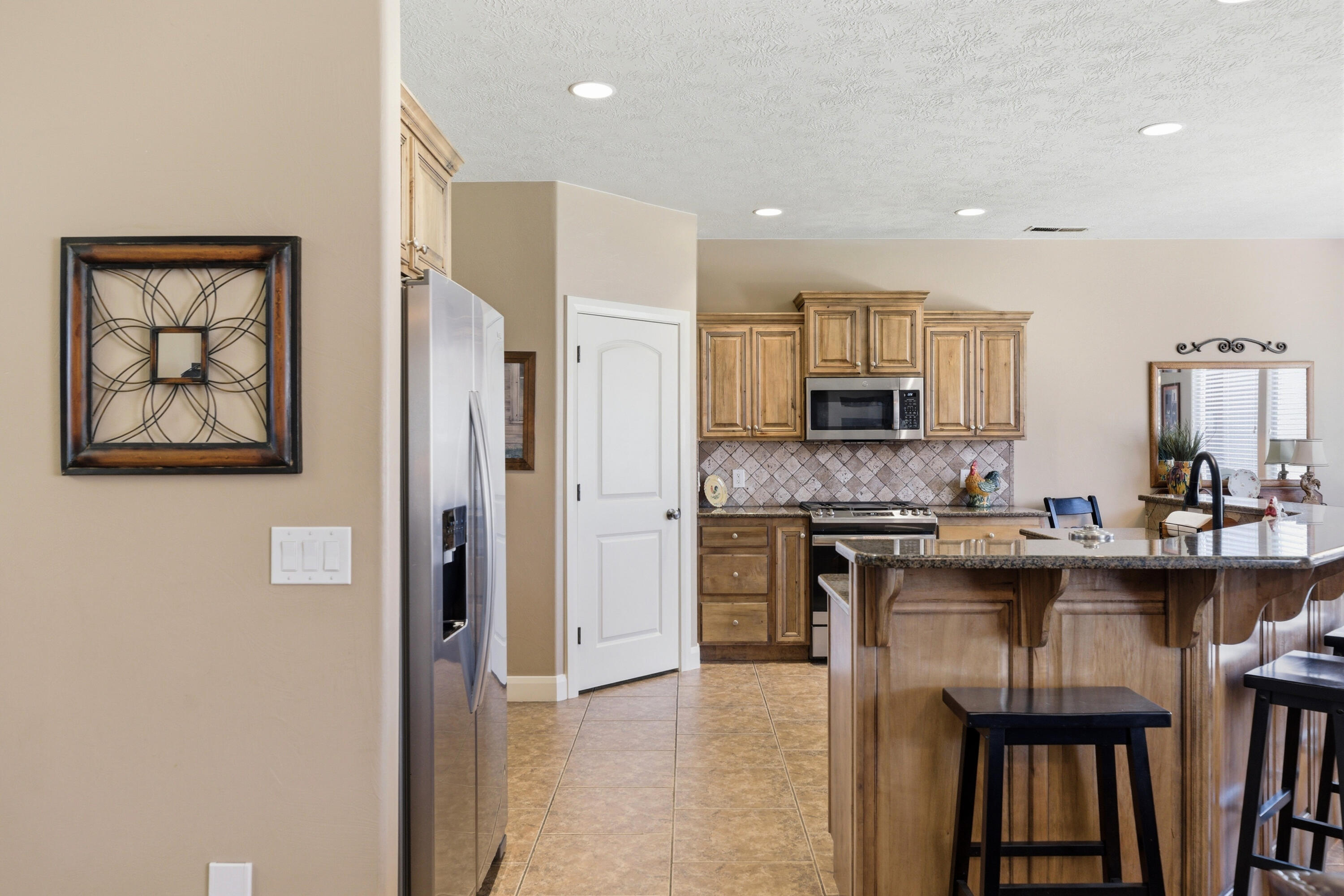 DESERT MEADOWS - Residential